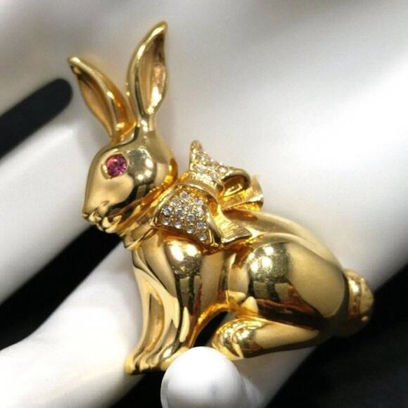 Swarovski Swan Logo Rabbit Brooch Pin, Pink Crystal Eye, Clear Rhinestone Collar - Picture 2 of 9